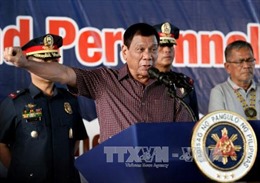 Tổng thống Philippines thách CIA "lật đổ" ông