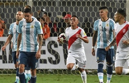 Brazil tạo mưa bàn thắng, Argentina gặp khó khi vắng Messi