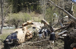 Trực thăng bị bắn rơi, 8 binh sĩ Afghanistan tử nạn