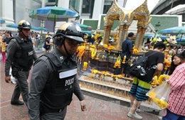Thái Lan truy lùng kẻ tung tin đồn về Nhà Vua Bhumibol