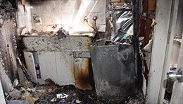 Australia: Phòng giặt tan hoang do máy Samsung phát nổ