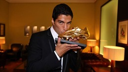 Suarez được trao danh hiệu Chiếc giầy Vàng