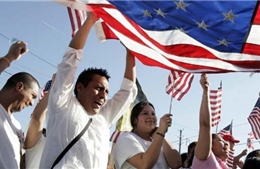Cộng đồng người Mỹ Latinh- "ẩn số" của bầu cử Mỹ
