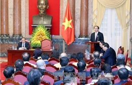 Chủ tịch nước gặp mặt đại biểu doanh nghiệp nhỏ và vừa Việt Nam 