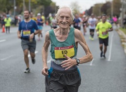 Ed Whitlock - người đàn ông chạy ở tuổi 85