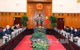 Thủ tướng Nguyễn Xuân Phúc tiếp Cao ủy Liên minh Châu Âu