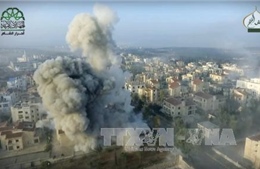 Phiến quân nã bom và tên lửa nhằm phá vỡ vòng vây Aleppo