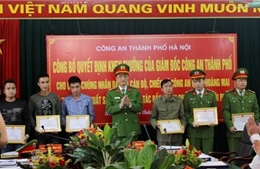 Khen thưởng các cá nhân phá nhanh vụ án giết người ở Hà Nội