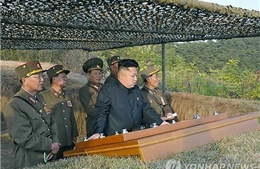 Nhà lãnh đạo Triều Tiên chỉ đạo tập trận bắn đạn thật