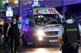 Thổ Nhĩ Kỳ tiêu diệt phần tử định ném lựu đạn vào cảnh sát