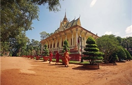 Tuyên truyền lịch sử Nam Bộ cho chức sắc tôn giáo Khmer