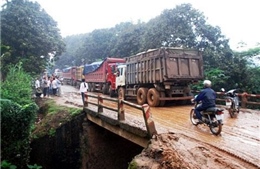 Lào Cai: Tai nạn giao thông làm một người chết, tỉnh lộ 151 tắc nghẽn