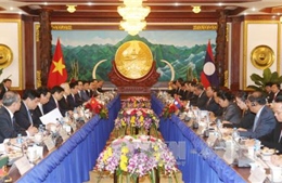 Tổng Bí thư tiếp Chủ tịch UBTW Mặt trận Lào xây dựng đất nước