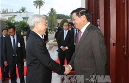 Tổng Bí thư Nguyễn Phú Trọng hội kiến Thủ tướng Lào 