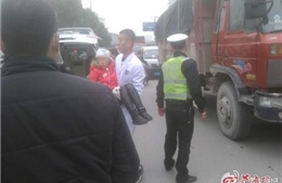 Trung Quốc bắt giữ hung thủ dùng rìu tấn công học sinh 
