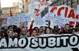 Hàng chục nghìn người Italy biểu tình phản đối cải cách hiến pháp