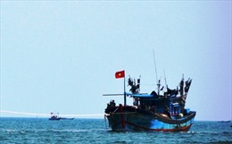 Quảng Trị: Cứu nạn thành công 2 ngư dân gặp nạn trên biển 