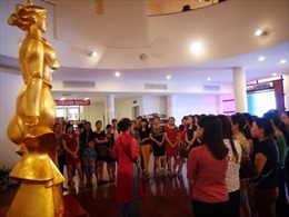 Thủ tướng Nguyễn Xuân Phúc thăm Bảo tàng Phụ nữ Việt Nam 