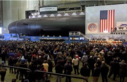 Mỹ hạ thủy tàu ngầm tấn công mới lớp Virginia