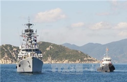 Tàu Hải quân Philippines thăm Cảng Quốc tế Cam Ranh
