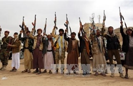 Đánh bom doanh trại quân đội Yemen, hơn 100 binh sĩ thương vong