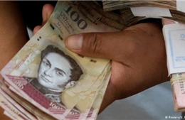 Venezuela dừng lưu hành đồng nội tệ mệnh giá lớn nhất