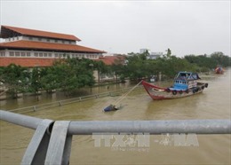 Cảnh báo mưa lũ lớn từ Huế đến Ninh Thuận, ngập úng ở TP Hồ Chí Minh