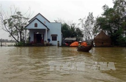 Huyện Nông Sơn, Quảng Nam bị cô lập bởi nước lũ