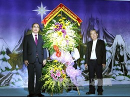 Đồng chí Nguyễn Thiện Nhân chúc mừng đồng bào Công giáo nhân dịp Giáng sinh 