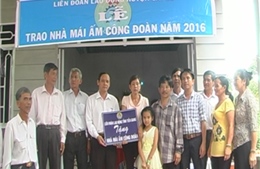 Gần 2.000 mái ấm cho người lao động Tiền Giang