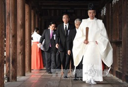 Bộ trưởng Quốc phòng Nhật Bản thăm đền Yasukuni 