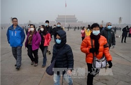 Đầu năm mới, Trung Quốc ngập khói mù 