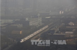 Bắc Kinh tiếp tục ban bố cảnh báo “cam” do ô nhiễm không khí