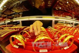 Giá vàng châu Á lên mức cao nhất trong bốn tuần