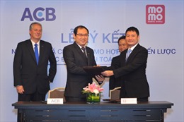 Ngân hàng Á Châu và MoMo hợp tác thanh toán di động