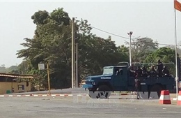 Dồn dập xảy ra binh biến tại 3 thành phố lớn ở Cote d&#39;Ivoire