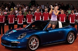 Porsche Grand Prix đổi lịch thi đấu đón ngày trở lại của Sharapova