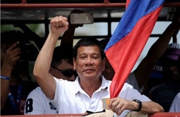 Tổng thống Duterte ra lệnh ‘sốc’ về các quan tham dính ma túy