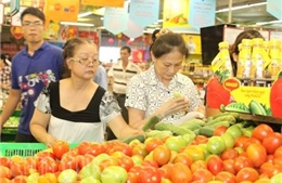 Trái cây, rau củ đua nhau tăng giá ngày 29 Tết