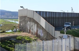 Mexico tuyên bố không thương lượng với Mỹ về kế hoạch xây tường biên giới