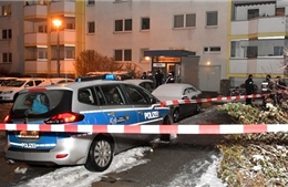 Cảnh sát Đức bắn chết một nam thanh niên cầm dao, cố thủ trong nhà