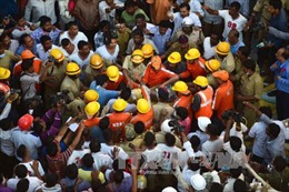 Sập nhà ở Ấn Độ, hàng chục người thương vong