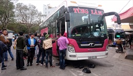 Hành khách bị “chặt chém” giá vé về Hà Nội