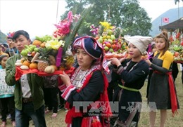 Lễ hội Động Tiên – Chợ quê Hàm Yên quảng bá sản vật địa phương