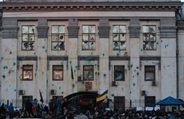 Ukraine chấm dứt hợp đồng thuê đất với ĐSQ Nga tại Kiev