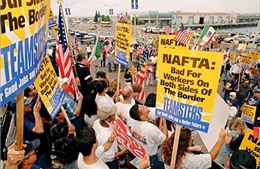Xé bỏ NAFTA sẽ khiến người dân Mỹ, Canada, Mexico mất việc làm