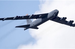 &#39;Pháo đài bay&#39; B-52 sẽ có vũ khí phòng vệ laser
