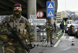 Một thiếu niên Mỹ thừa nhận tấn công mạng tại sân bay Brussels
