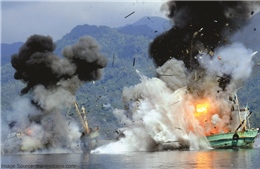 Nổ thuyền, 8 lính biệt kích Malaysia bị thương
