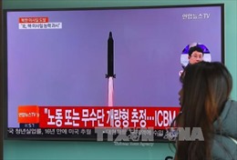 Cận cảnh Bình Nhưỡng phóng tên lửa đất đối đất Pukguksong-2 